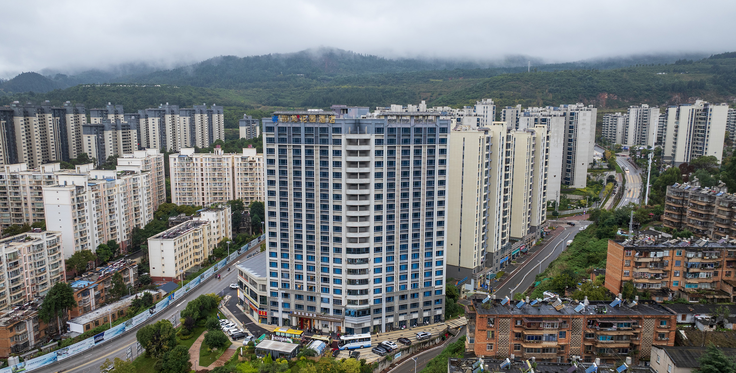 昆明御龙花园酒店